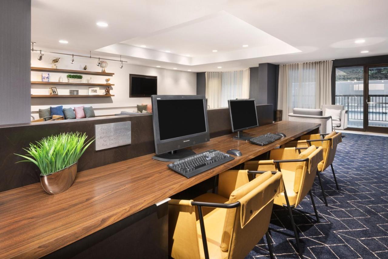 Hotel Courtyard By Marriott Burlington Zewnętrze zdjęcie