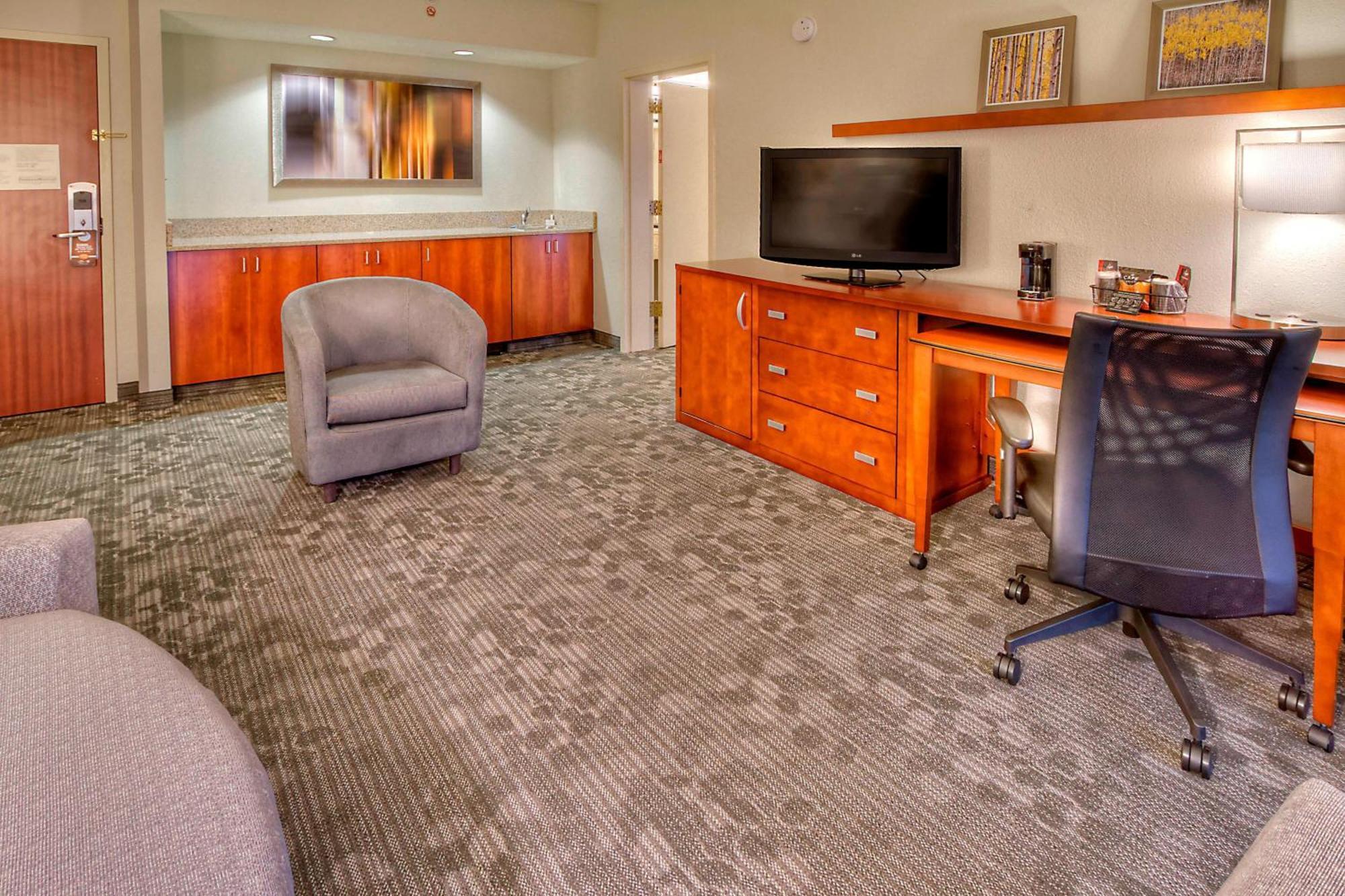 Hotel Courtyard By Marriott Burlington Zewnętrze zdjęcie