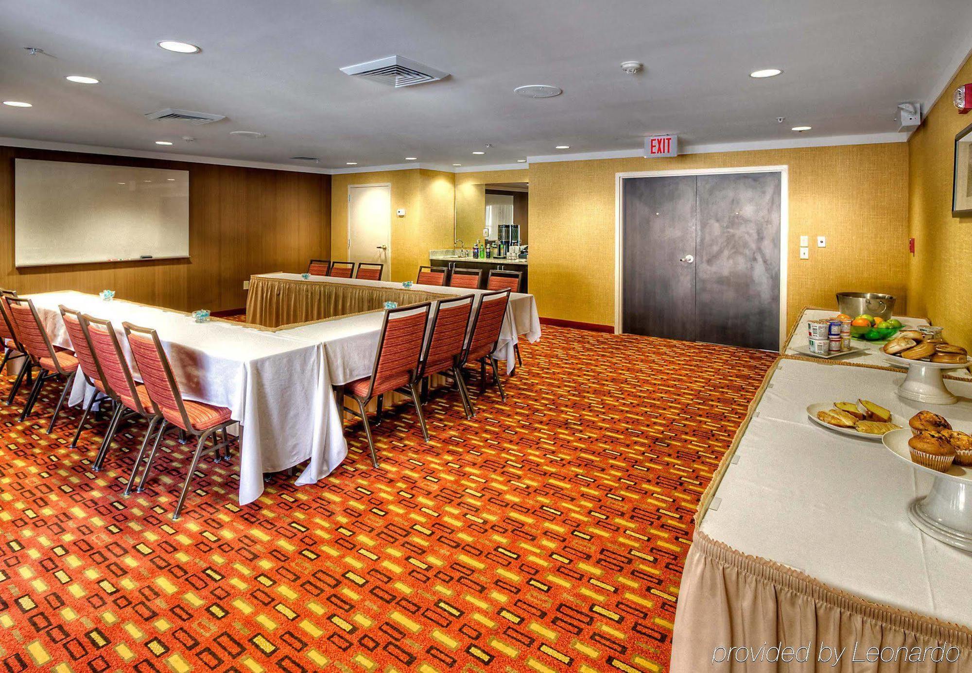 Hotel Courtyard By Marriott Burlington Zewnętrze zdjęcie